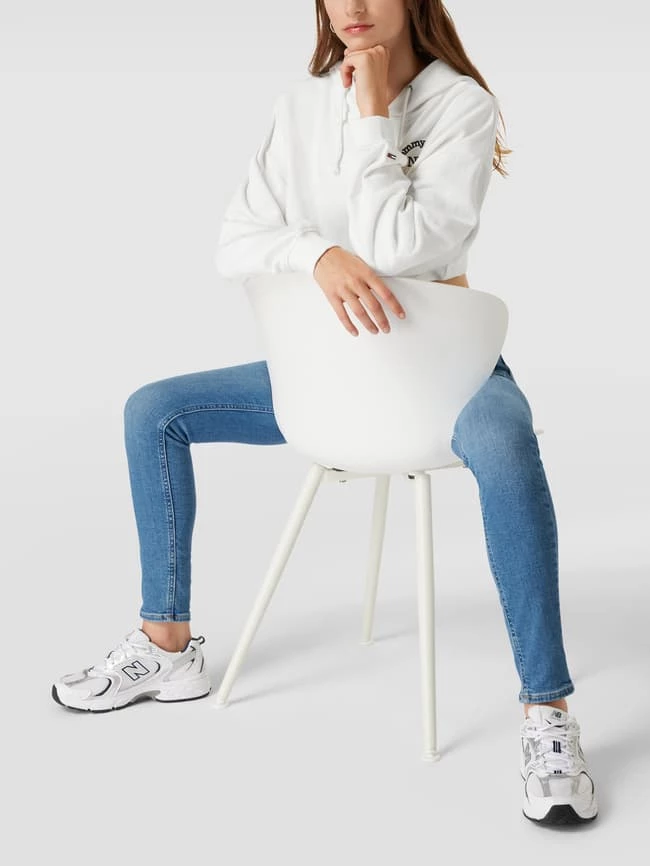 Tommy Jeans Jeans Mit Label-Patch Aus Leder Modell 'Sophie' - Jeans 3 Tommy Jeans Jeans Mit Label-Patch Aus Leder Modell 'Sophie' - Jeans