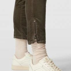 MAC Hose Mit Reißverschlusstasche Modell 'VELVET' - Olivgrün 9 MAC Hose Mit Reißverschlusstasche Modell 'VELVET' - Olivgrün -7 For All Mankind Shop 69538lhm9p6k2li56kr36dhga52kaj25ap65acpg90r5chhh9pb4ac9o8l6kughl6h9j0gah8osl0hpl993j8opg75h3idj375i34dhk6cr64e1p6sr62dr16lh36cr66kqm8c8