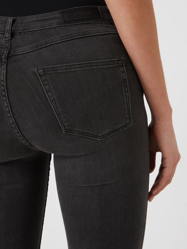 REVIEW Skinny Fit Jeans Mit Stretch-Anteil - Anthrazit 5 REVIEW Skinny Fit Jeans Mit Stretch-Anteil - Anthrazit – Bild 3