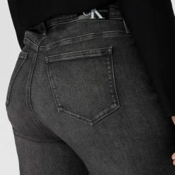 Calvin Klein Jeans Plus PLUS SIZE Jeans Mit Label-Patch Aus Leder - Dunkelgrau -7 For All Mankind Shop 74pkaiho9ta4ekq1899k6hhl6kq58ka194q54dql9l93iipn8t656gho70ol2kaf98o42hqb61334hik94o66eb668om4dpm65h64o9k75gjee1nc4pj2ohm68s3apj670smadg