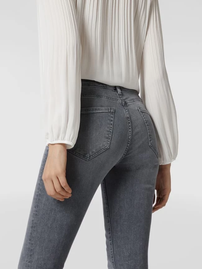 S.Oliver RED LABEL Slim Fit Jeans Mit Stretch-Anteil Modell 'Betsy' - Silber 5 S.Oliver RED LABEL Slim Fit Jeans Mit Stretch-Anteil Modell 'Betsy' - Silber – Bild 3