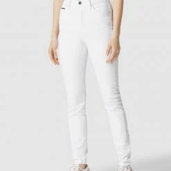 Tommy Jeans High Rise Jeans Mit Brand-Stitching - Weiß -7 For All Mankind Shop 8l14mha18l1l8ca7ap6lcdamakql8ii784oksdhj6d842ii26543ad2875a56jama915cdq5714j2d2a8h3m8opi6spj4d1ochj3gphkc8p32eb66so68cb665i6ce9lc4q6aco