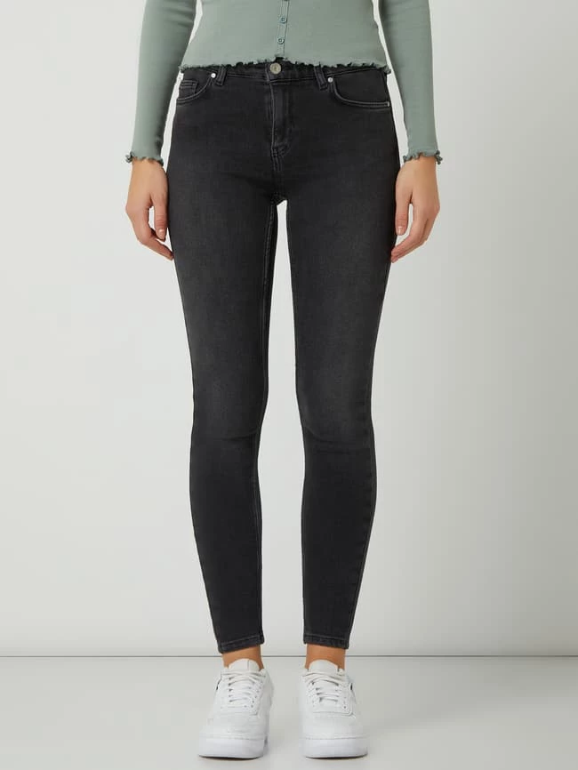 REVIEW Skinny Fit Jeans Mit Stretch-Anteil - Schwarz 6 REVIEW Skinny Fit Jeans Mit Stretch-Anteil - Schwarz – Bild 4