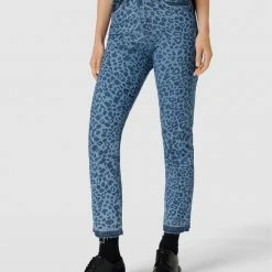 Guess Straight Fit Jeans Mit Allover-Muster - Bleu 10 Guess Straight Fit Jeans Mit Allover-Muster - Bleu -7 For All Mankind Shop 9d8jgg9m6p632h239ha46iid8p54ahhk6l3l2dqj71b38iq96p8kqdhk91548gi59t4kqj1g750jejqb9ko3gphi70q64pj168pm8d9k6sq3go9l6cojcc9pccrjapb66kqmad0