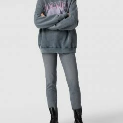 REVIEW Straight Leg Jeans Im 5-Pocket-Design - Rauchblau