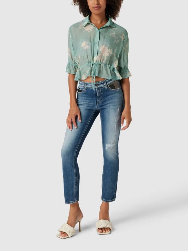 Cambio Jeans In 5-Pocket-Design Modell 'PARIS CROPPED' - Hellblau 3 Cambio Jeans In 5-Pocket-Design Modell 'PARIS CROPPED' - Hellblau