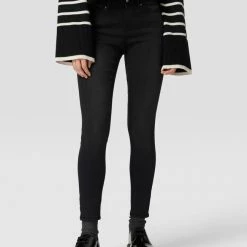 Only Jeans Mit Label-Patch Modell 'Wauw' - Schwarz -7 For All Mankind Shop 9la44j2i9534ad29757kelii91a50j2i6p93ek2h916jge2j60p4sgql6oo4alak6cojic27a0ql2iag713jic326lj64ohp6or32d1k6hj68e1p74s6cdpo64rm8p9jchh30d0